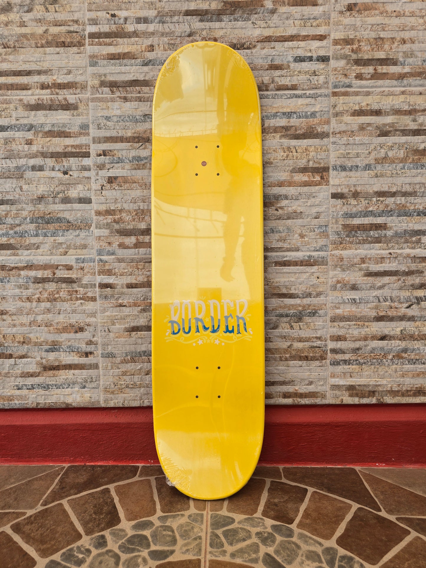 Tabla Skate Border Skateboards Dump Brain 8.25