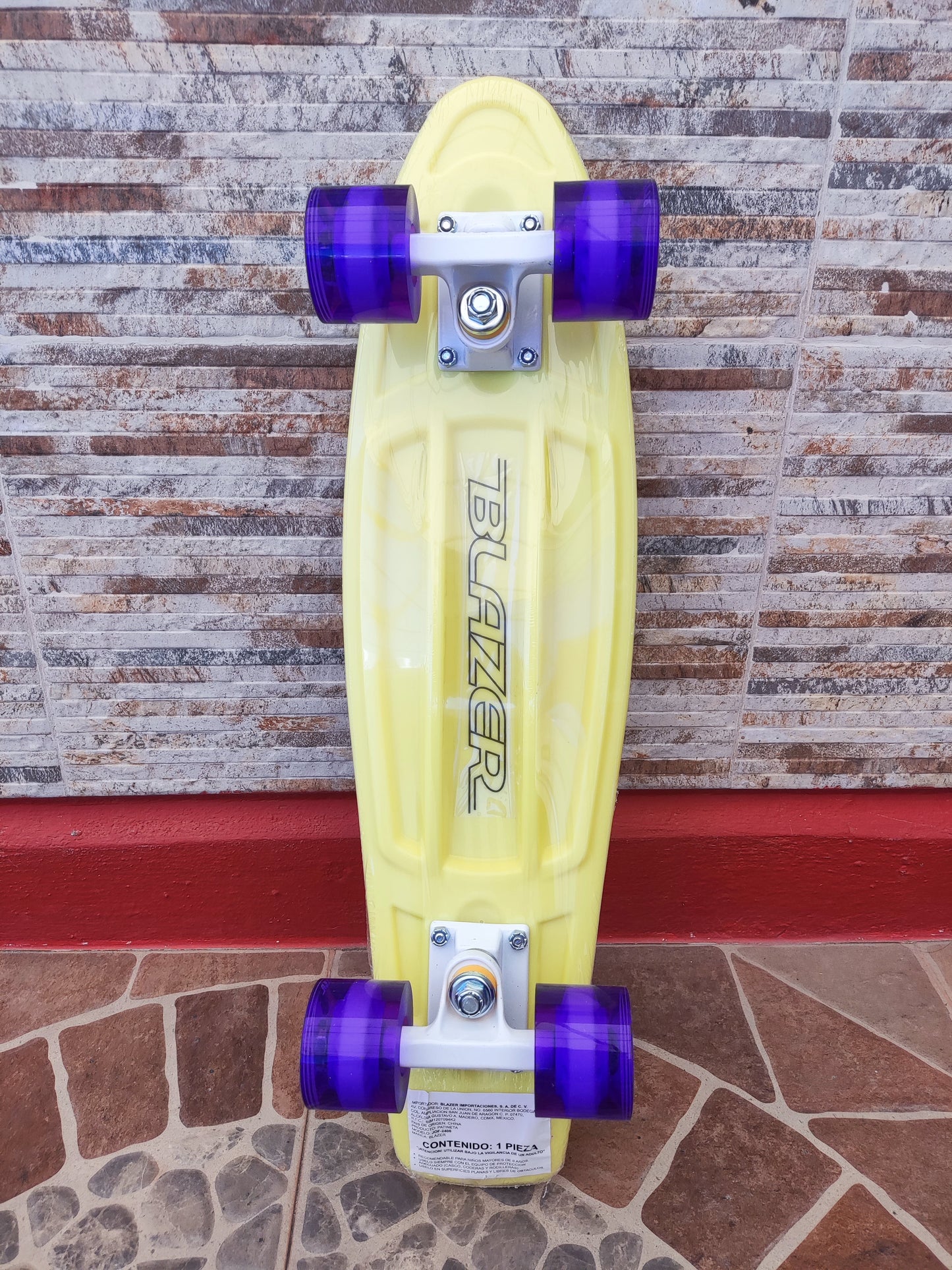 Patineta Penny Blazer Amarillo