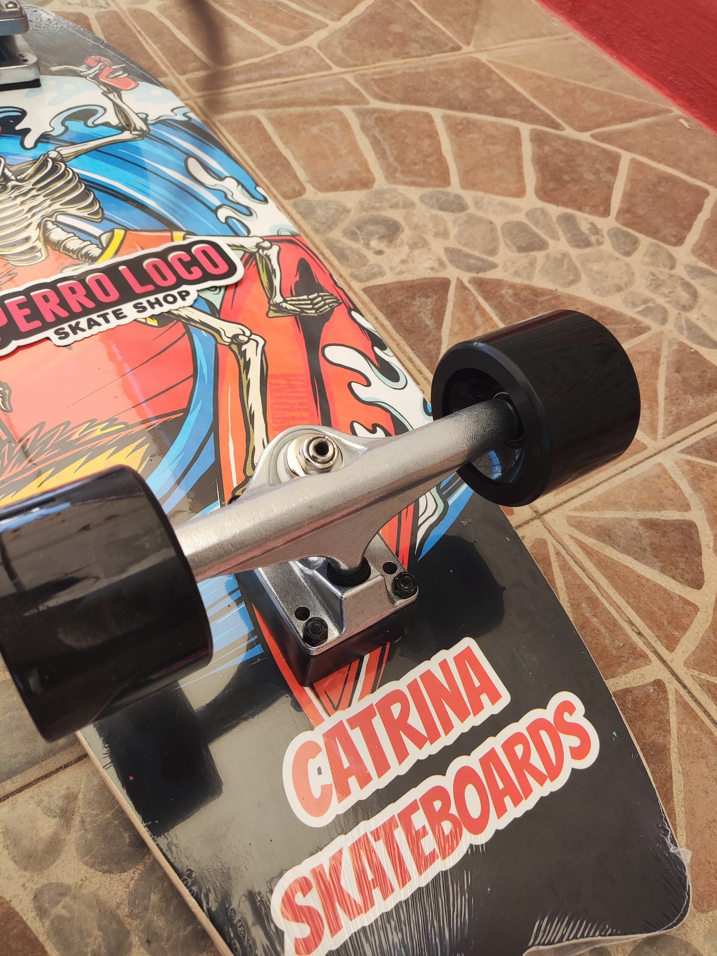 Skateboard Surf Catrina, medida 31', truck P7, modelo Calavera S