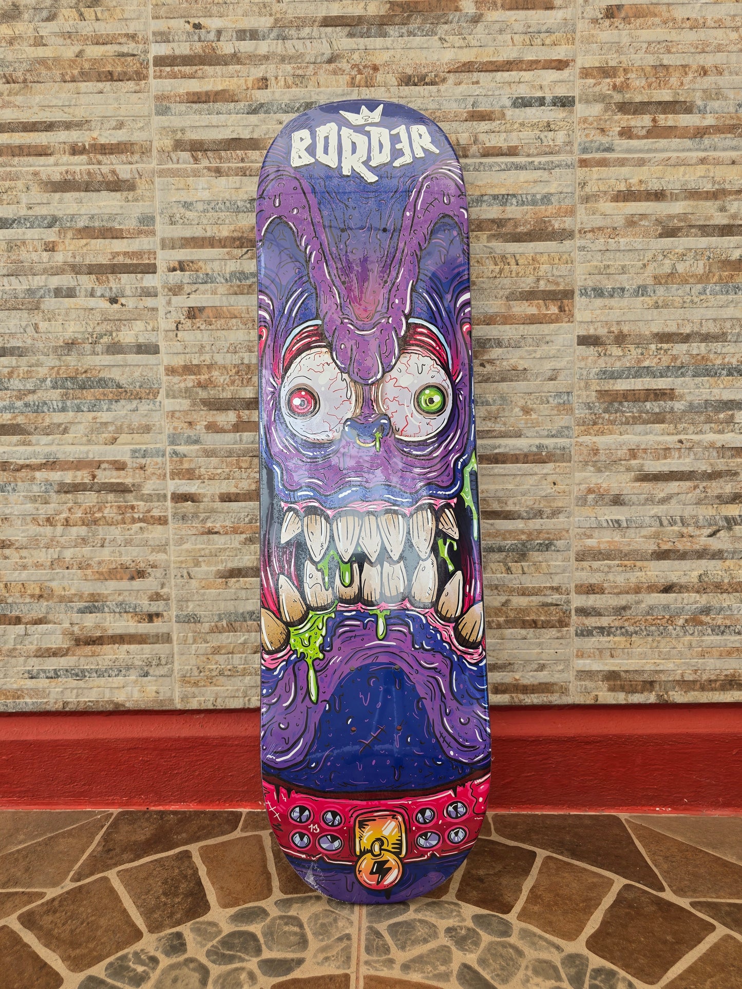 Tabla Skate Border Skateboards Big Monster Purple 8.25