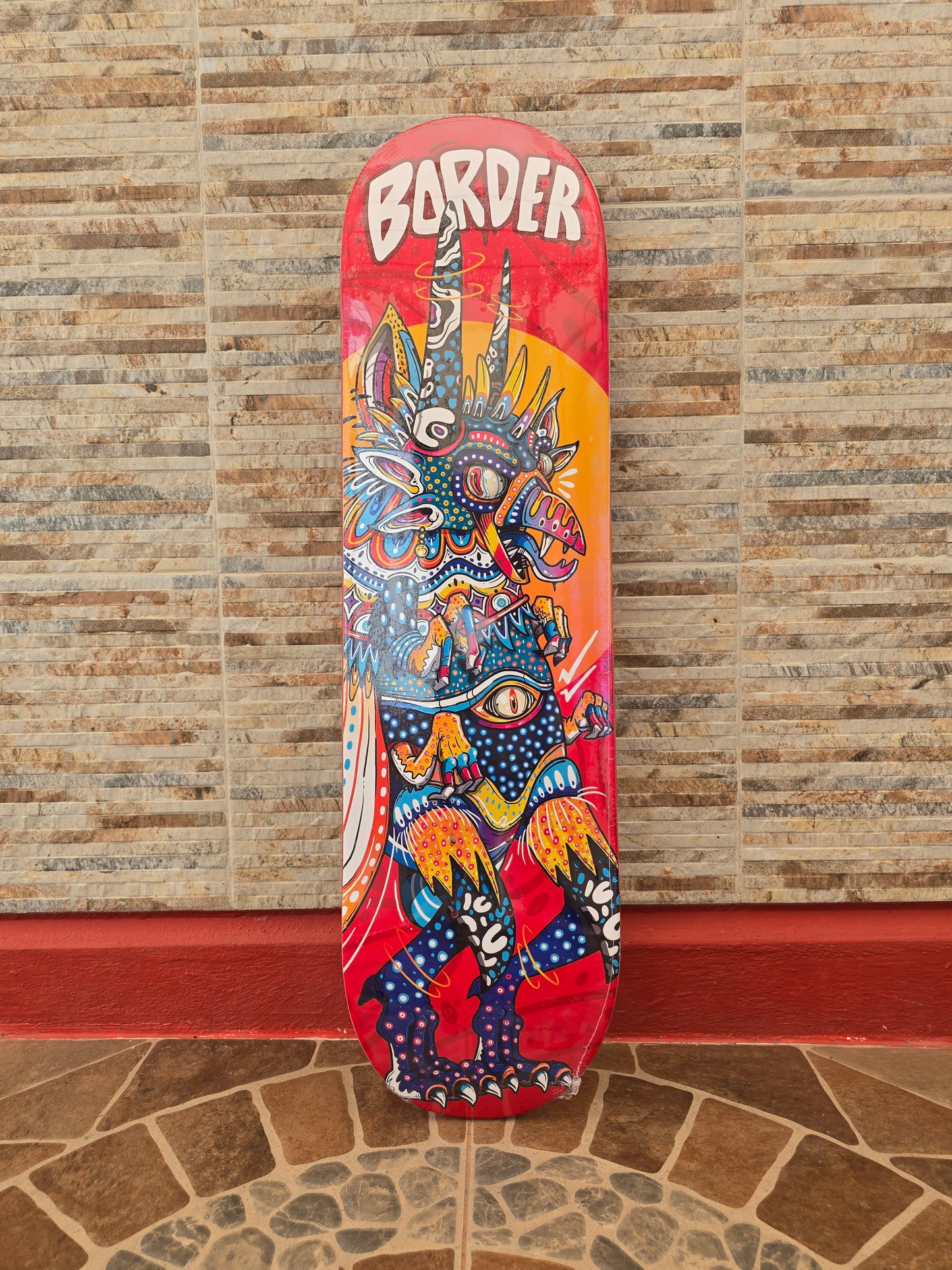 Tabla Skate Border Skateboards Monster Bird 8.25