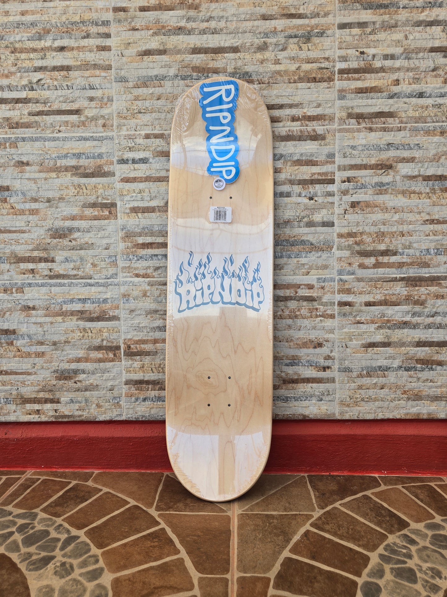 Tabla Skateboard Ripndip Scary Cut 8.5