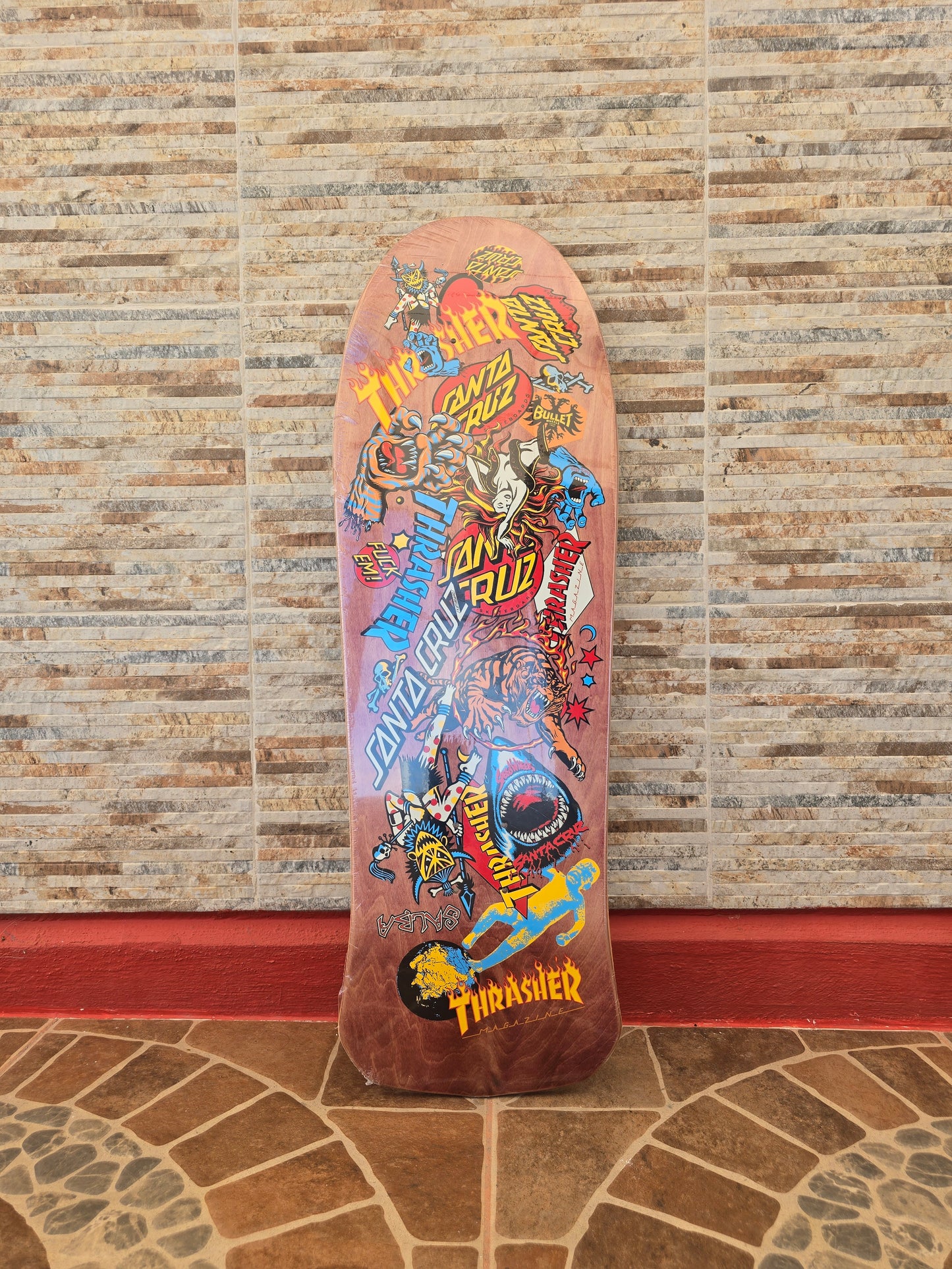 Tabla Skateboard Santa Cruz X Thrasher Magazine Salba Oops 10.4