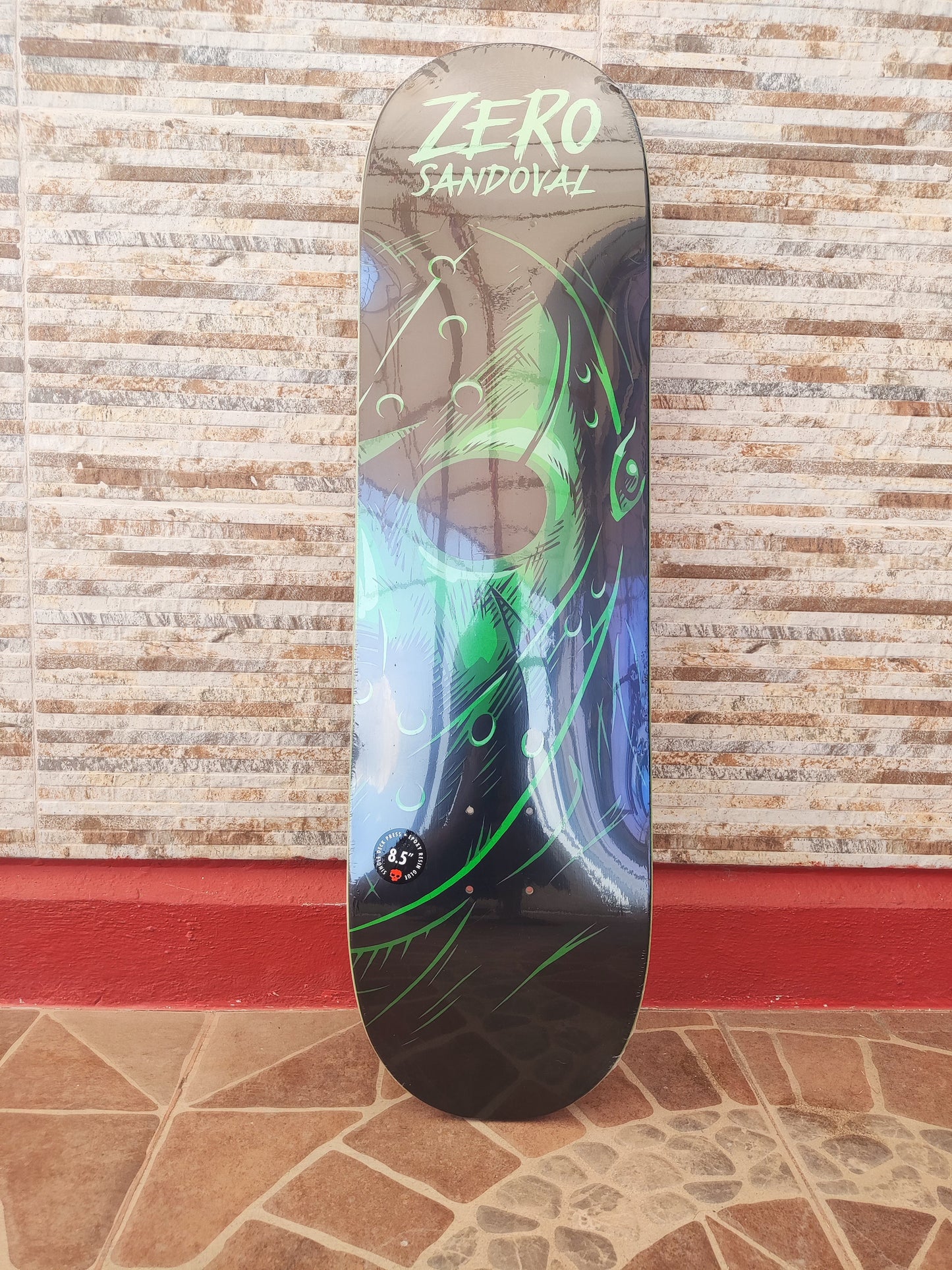 Tabla Zero Skateboards Fright Night GITD Sandoval 8.5”