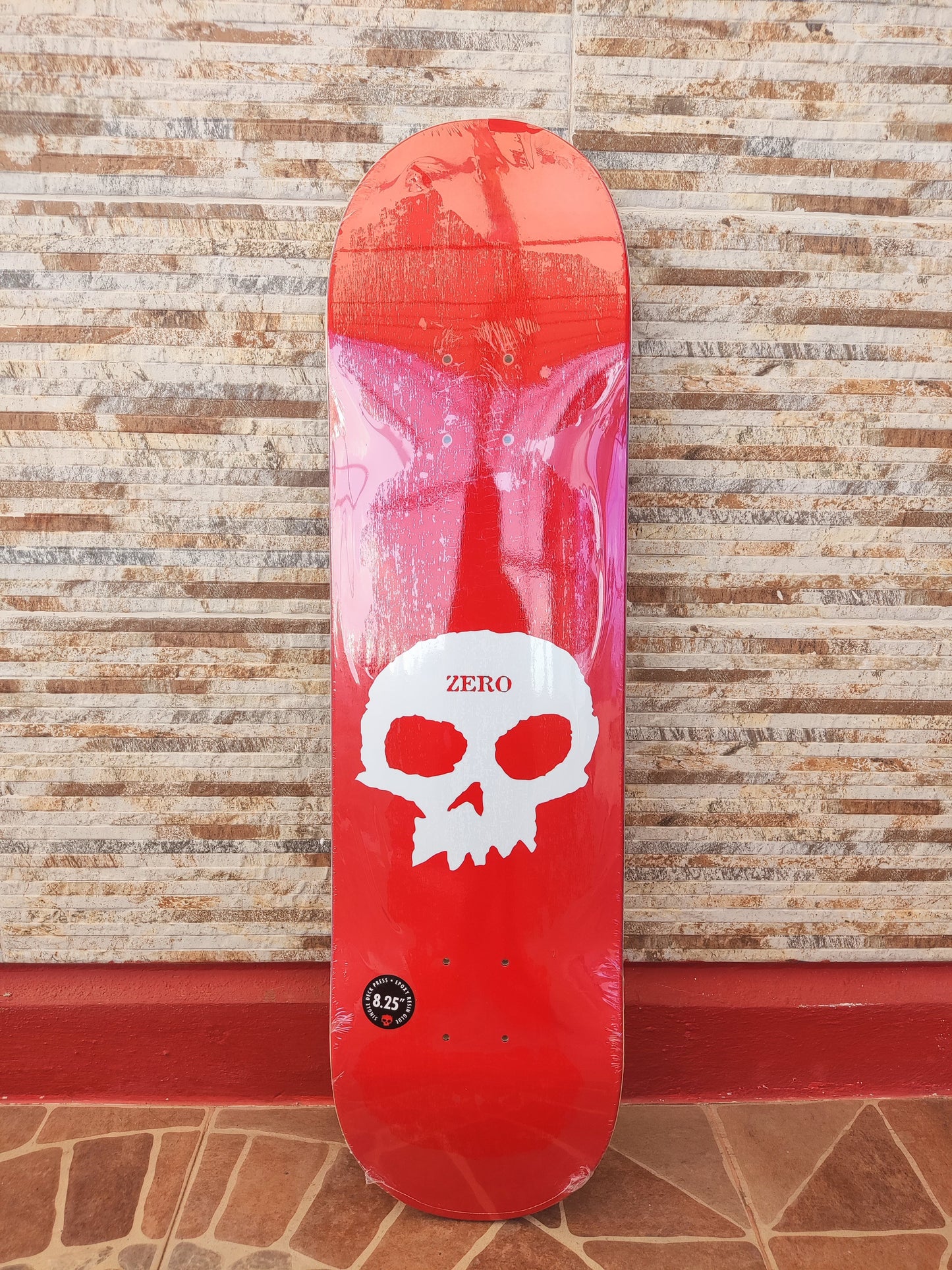 Tabla Zero Skateboards Single Skull Red White 8.25”