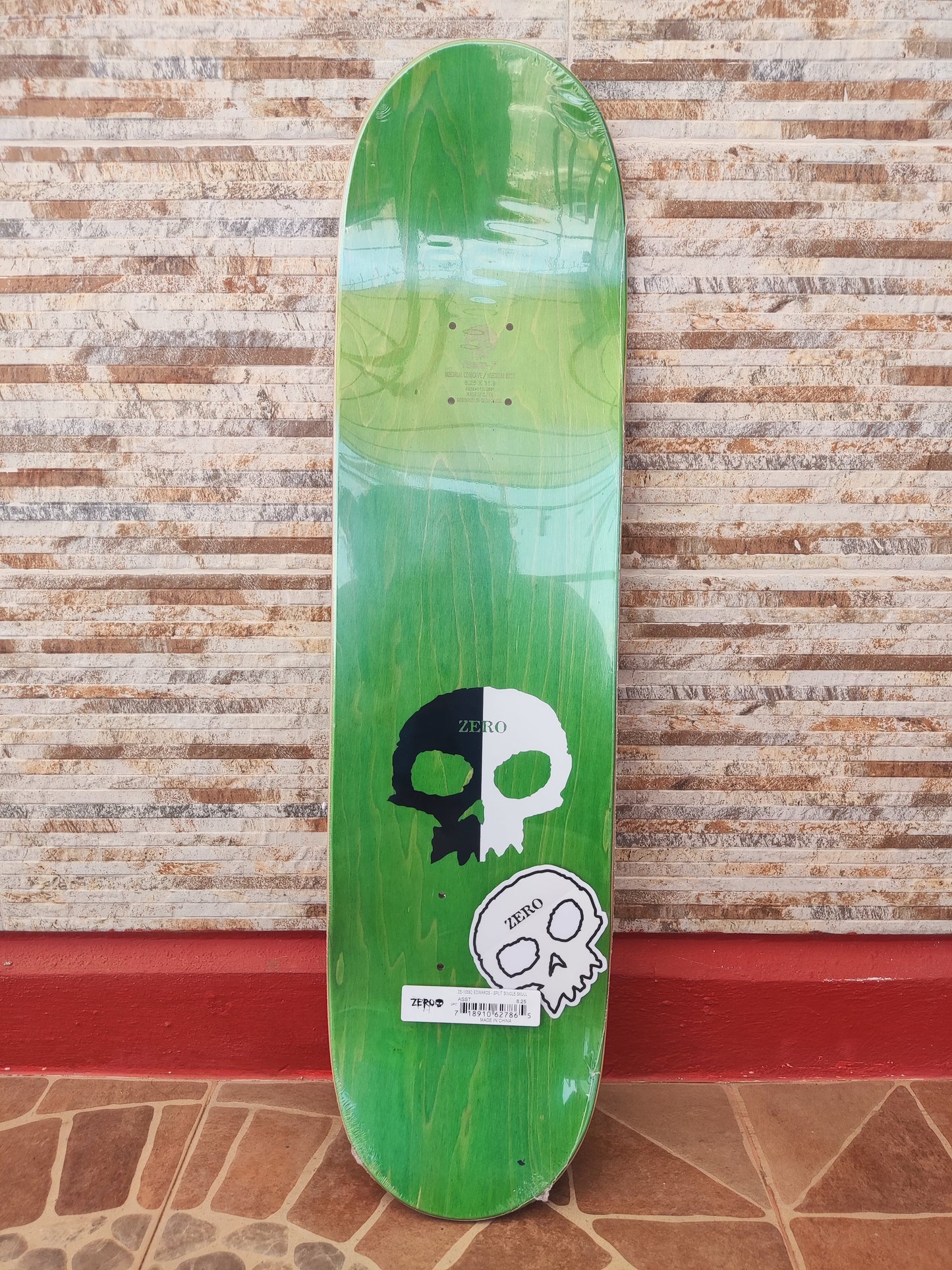 Tabla Zero Skateboards Split Single Skull Edwards 8.25”